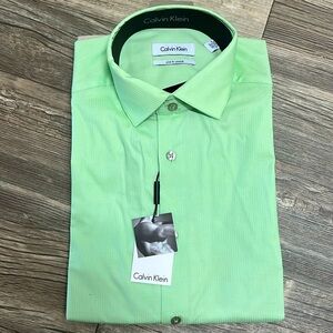 Slim fit stretch button down long sleeve shirt.